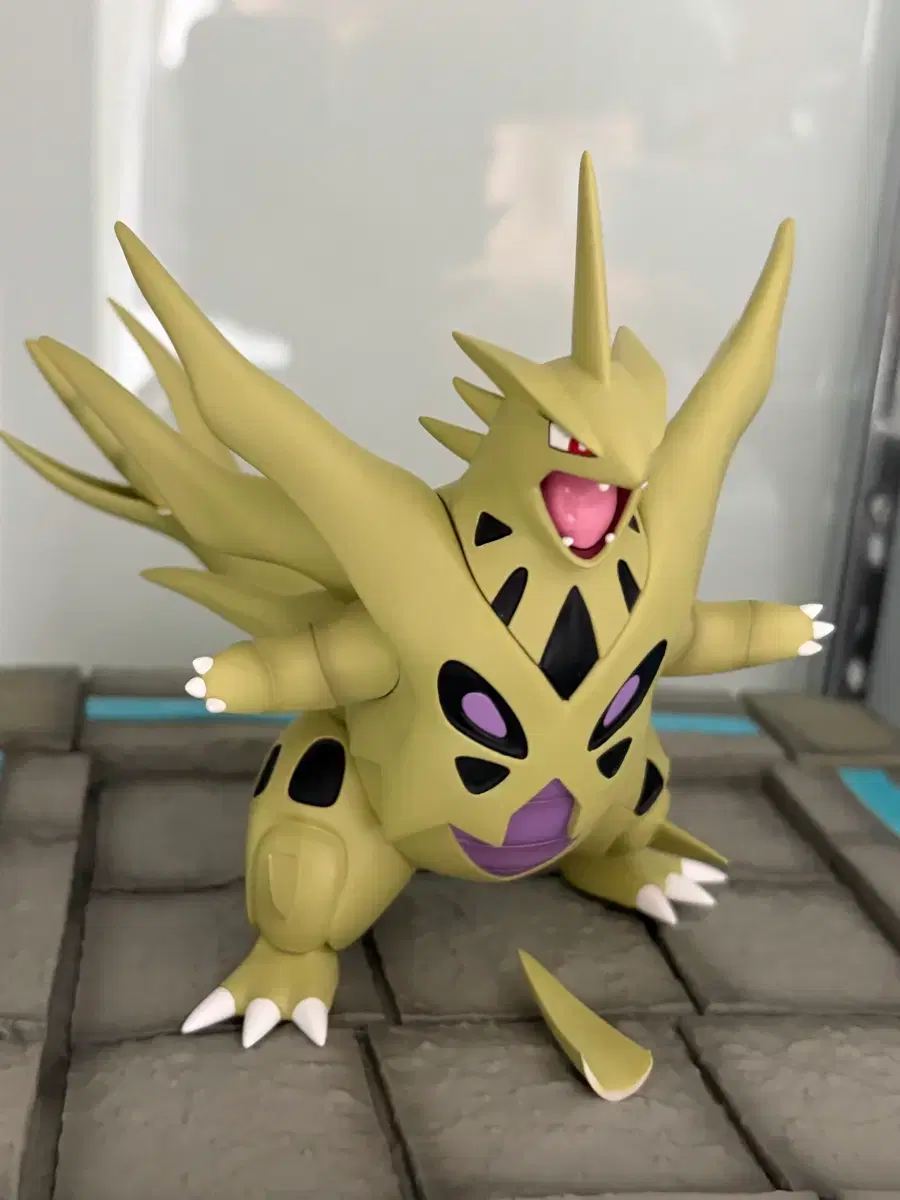 thumbnail-0